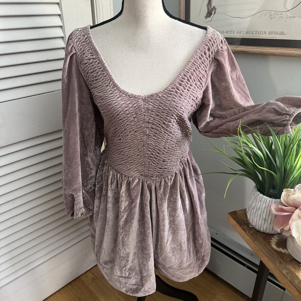FREE PEOPLE Dress Womens Large Farrier Dusty Pink Smocked Velvet Mini Grunge